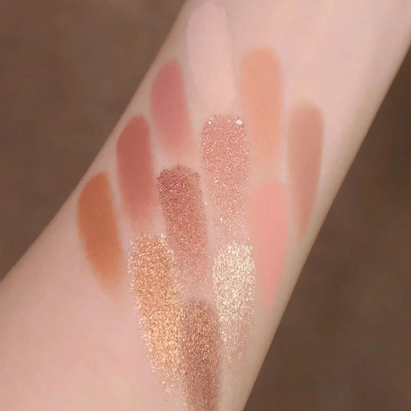 Paleta de Sombras 16 Colores Mate y Glitter — Resistente al Agua